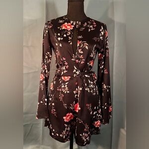 Elegant Floral Long Sleeve Romper - XS